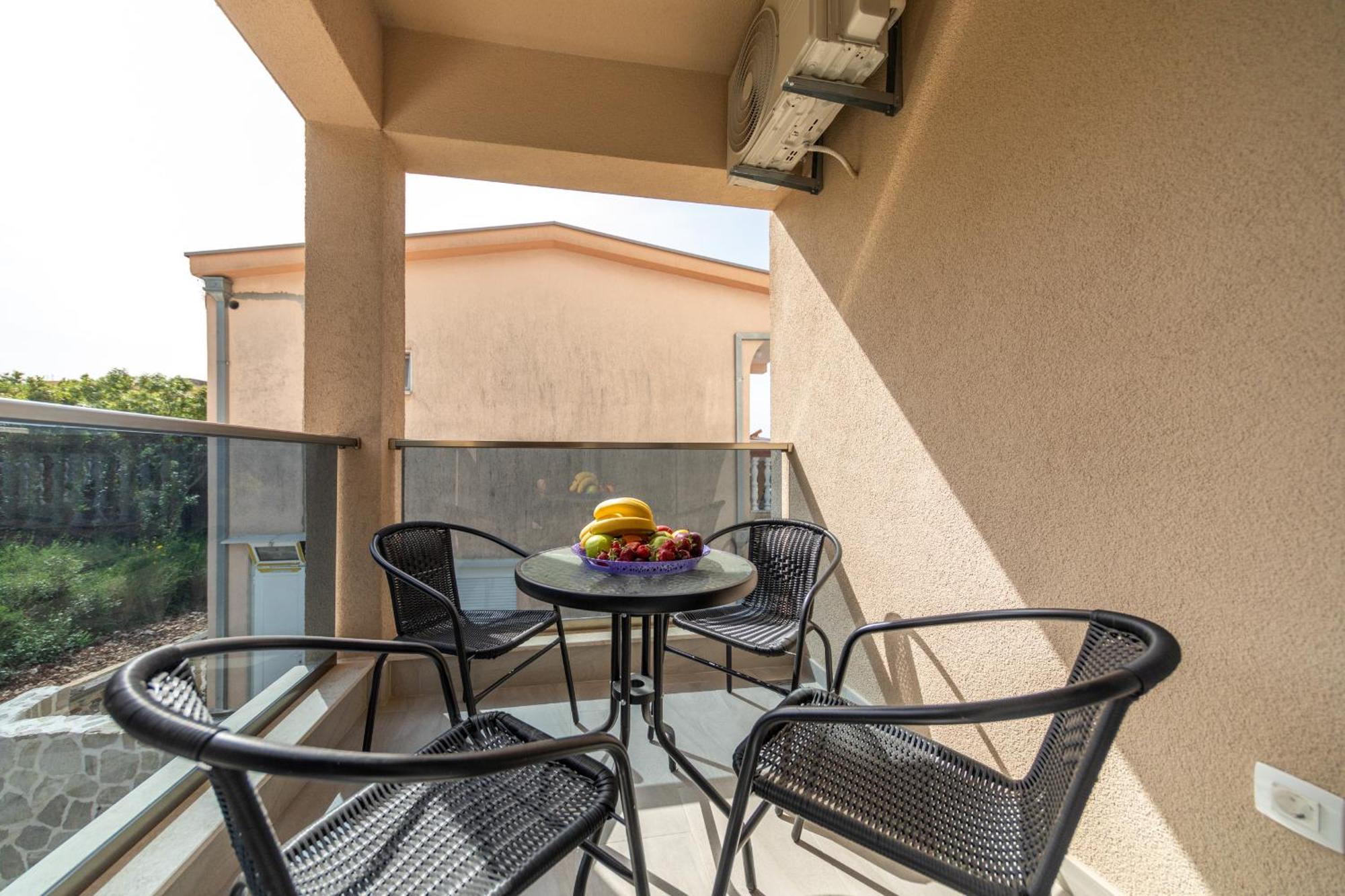 Sunways Apartments Dobra Voda Pokoj fotografie