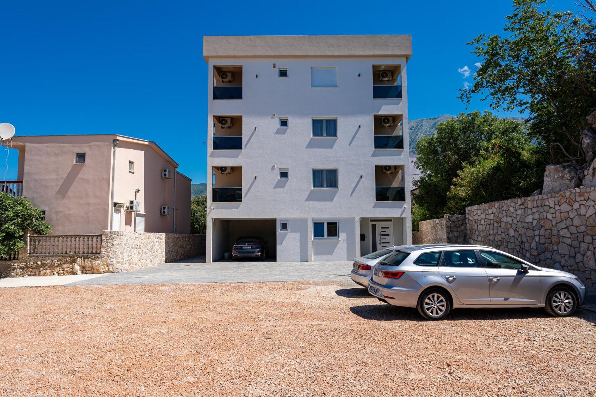 Sunways Apartments Dobra Voda Exteriér fotografie